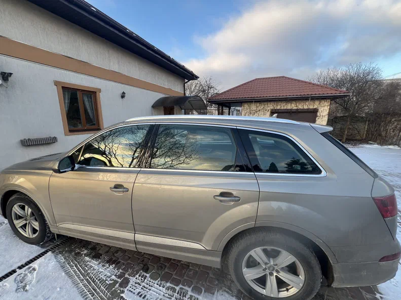 Audi Q7 2016
