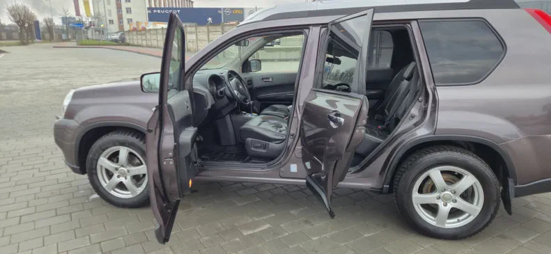 Nissan X-Trail 2007 - 9