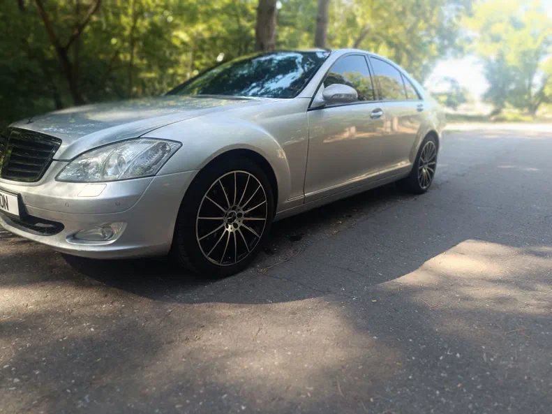 Mercedes-Benz S-Клас 2007 - 11