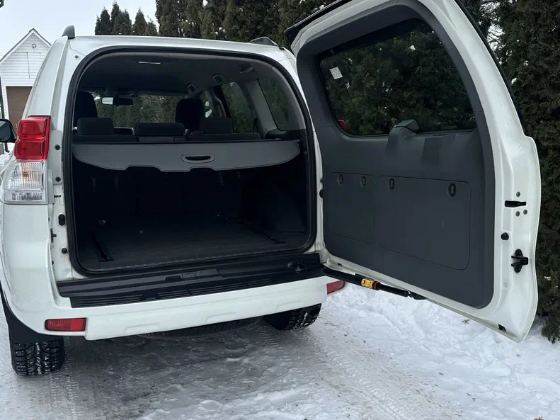 Toyota Land Cruiser Prado 2010 - 7