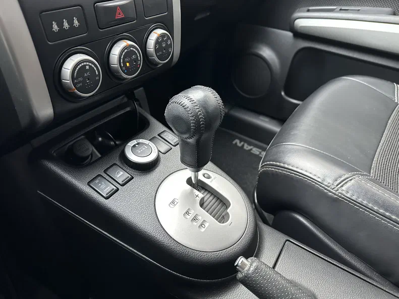 Nissan X-Trail 2012 - 11