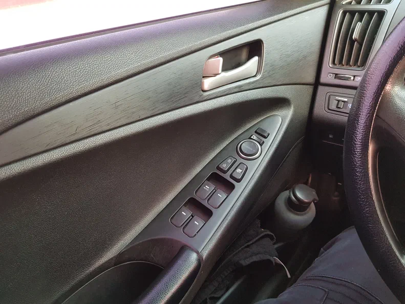 Hyundai Sonata 2012 - 7