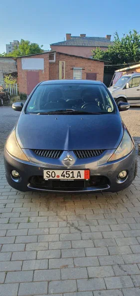 Mitsubishi Grandis 2005 - 7