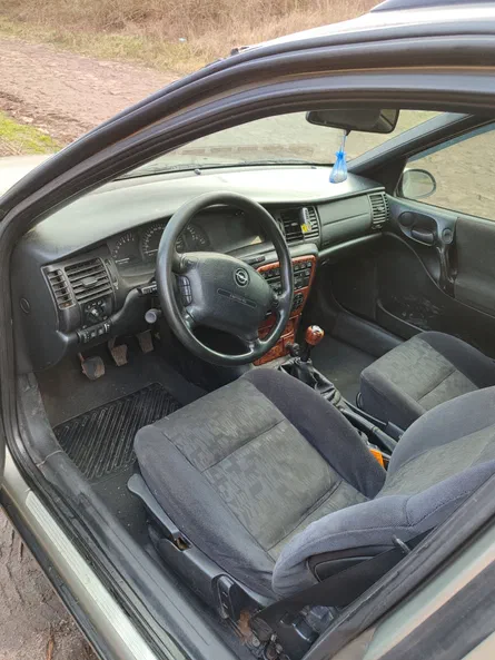 Opel Vectra 1998