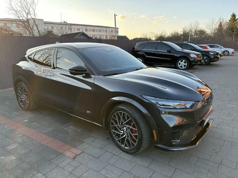 Ford Mustang Mach-E 2021