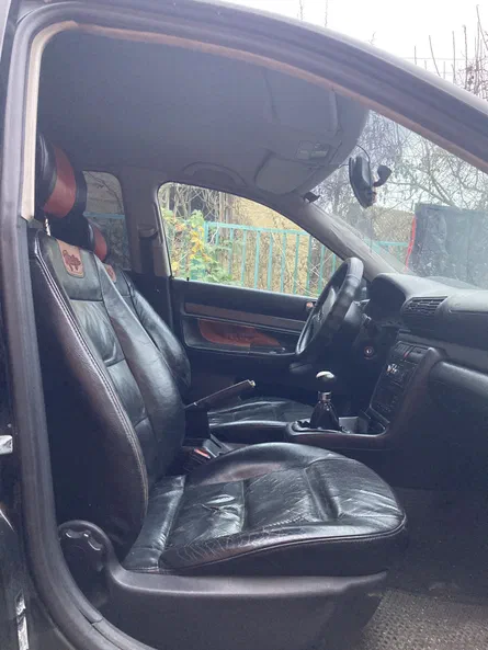 Audi A4 1996 - 16
