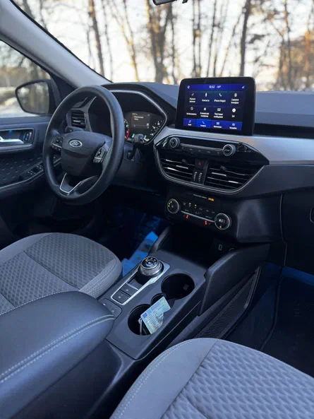 Ford Escape 2020 - 11