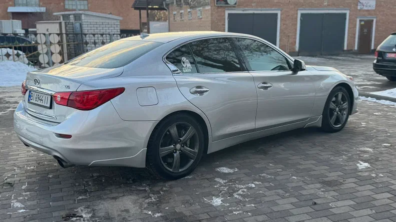 Infiniti Q50 2015 - 6