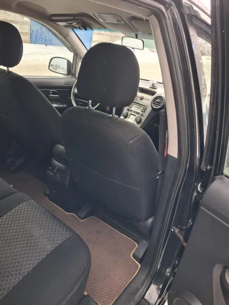 Kia Carens 2008 - 18