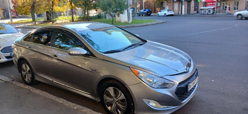 Hyundai Sonata 2013