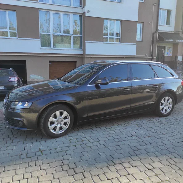 Audi A4 2009 - 7