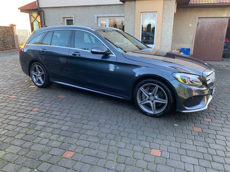 Mercedes-Benz C-Клас 2015 - 17