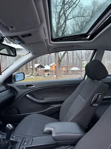 BMW 3 серія 2004 - 12