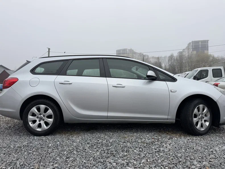 Opel Astra 2015 - 8