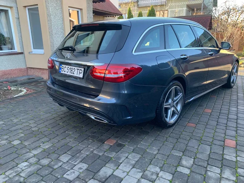Mercedes-Benz C-Клас 2015 - 15