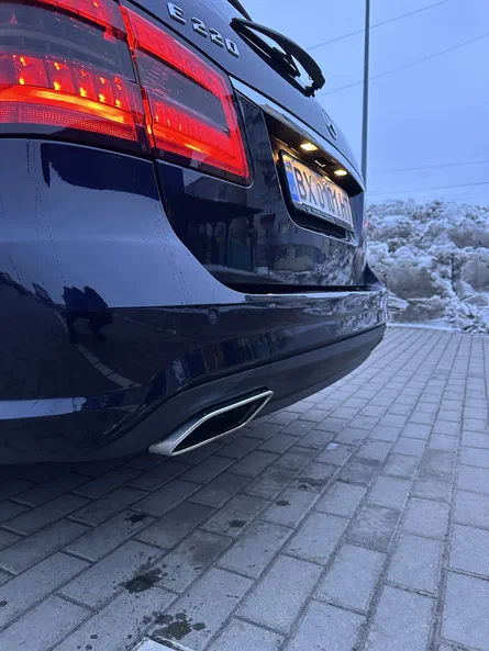 Mercedes-Benz E-Клас 2010 - 7