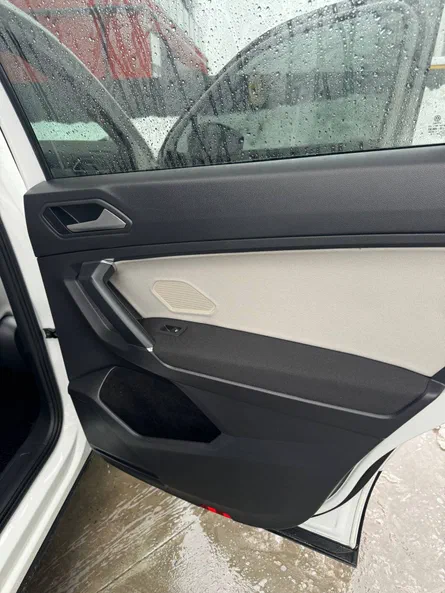 Volkswagen Tiguan 2020 - 23