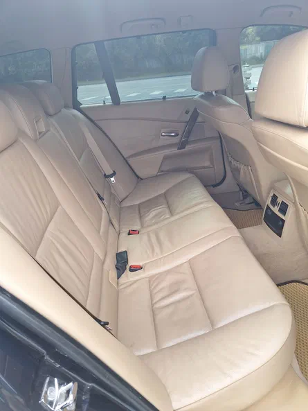 BMW 5 серія 2005 - 27