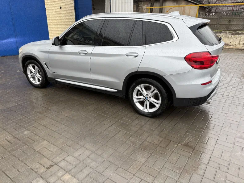 BMW X3 2018 - 17