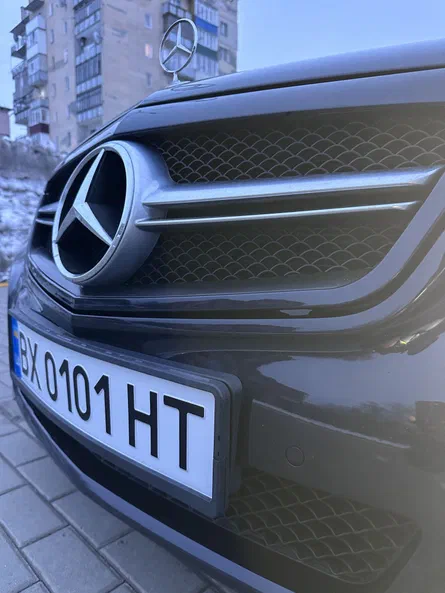 Mercedes-Benz E-Клас 2010 - 16