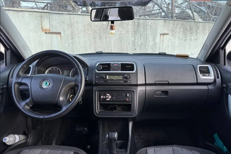 Skoda Fabia 2008 - 14