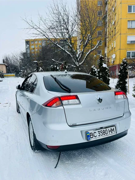 Renault Laguna 2010