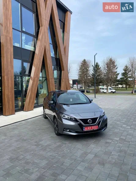 Nissan Leaf 2019 - 8