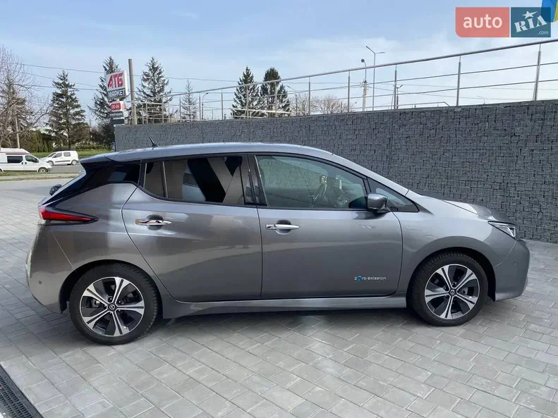 Nissan Leaf 2019 - 7