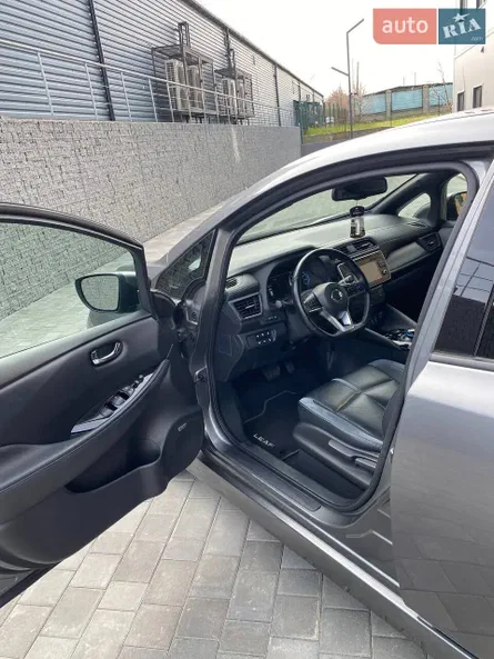 Nissan Leaf 2019 - 9