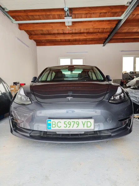 Tesla Model 3 2023 - 5