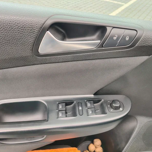 Volkswagen Passat 2010 - 8