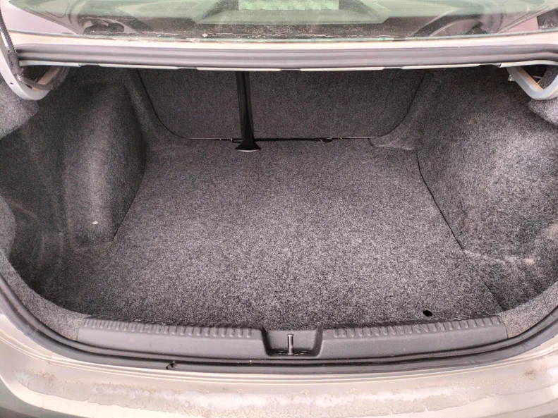 Volkswagen Polo 2011 - 10