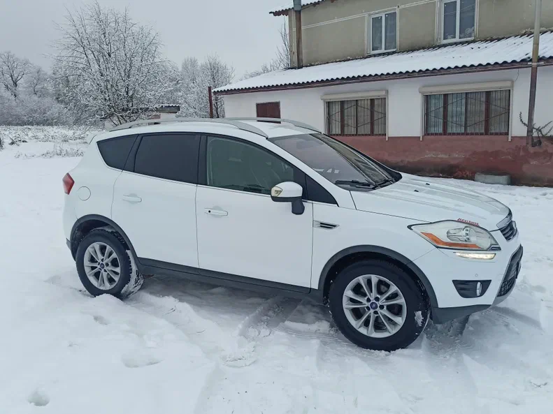 Ford Kuga 2012 - 5