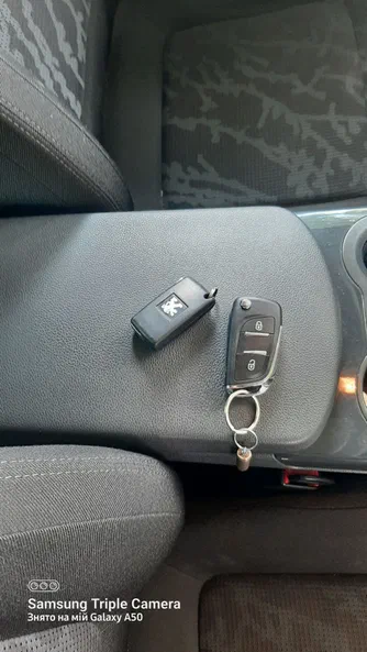 Peugeot 3008 2009 - 16