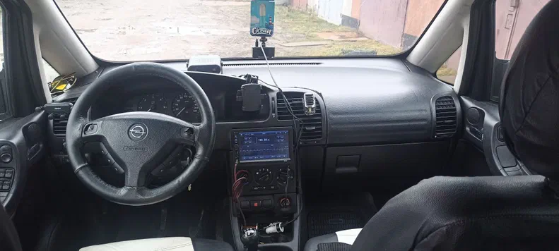 Opel Zafira 2002 - 7