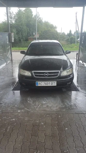 Opel Omega 2001