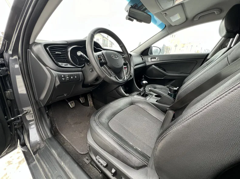 Kia Optima 2011 - 1