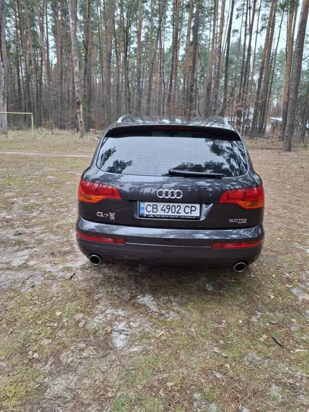 Audi Q7 2009 - 16