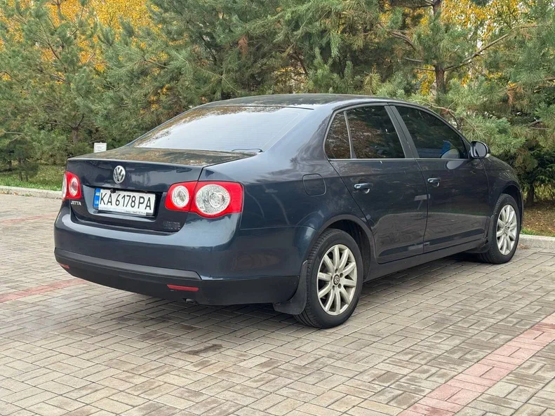Volkswagen Jetta 2008