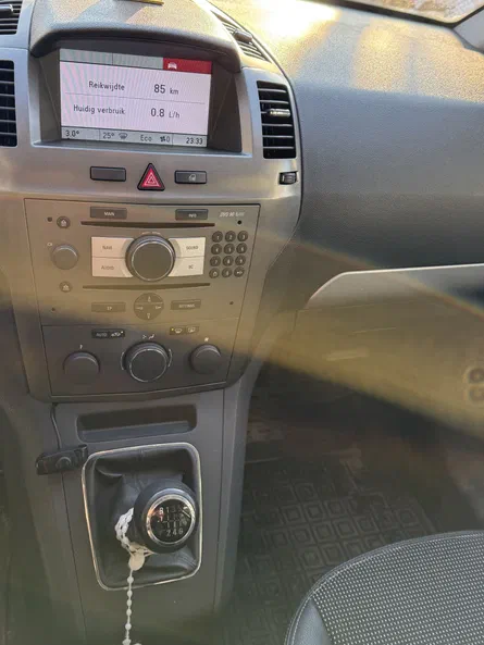 Opel Zafira 2007 - 6