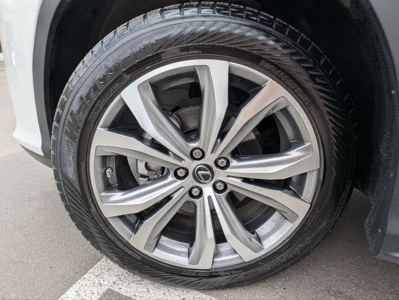 Lexus RX 2019 - 17
