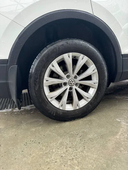 Volkswagen Tiguan 2020 - 26