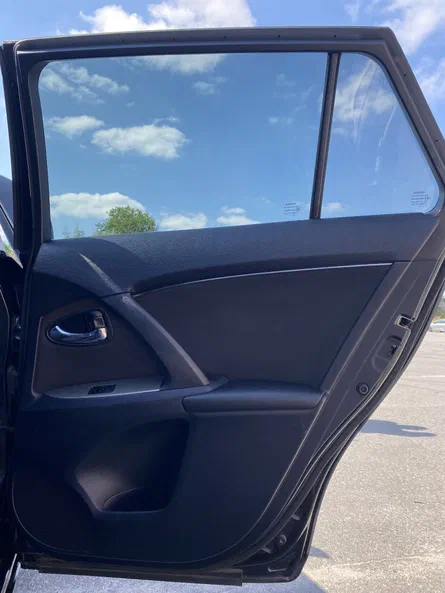 Toyota Avensis 2010 - 11