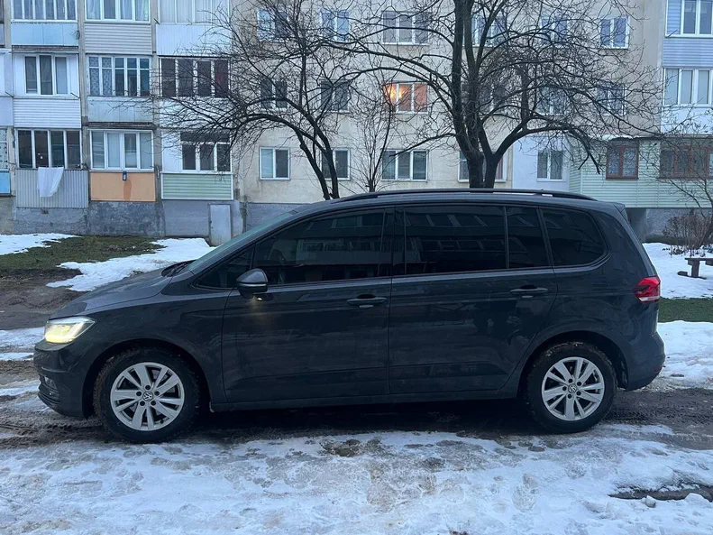 Volkswagen Touran 2019
