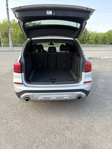 BMW X3 2018 - 10