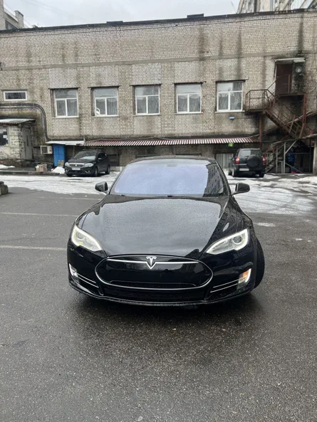 Tesla Model S 2014 - 5