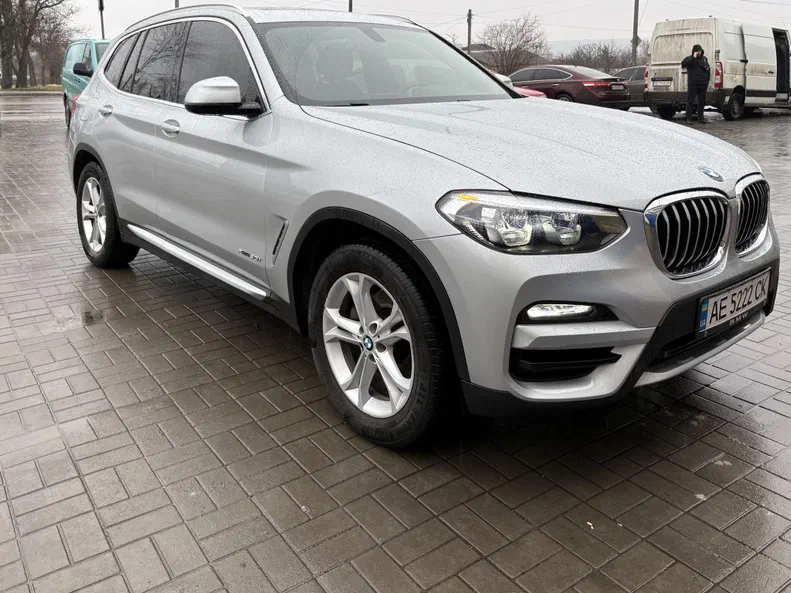 BMW X3 2018 - 12