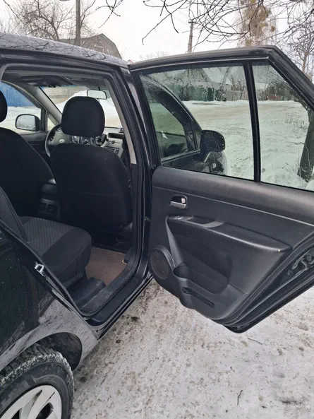 Kia Carens 2008 - 16