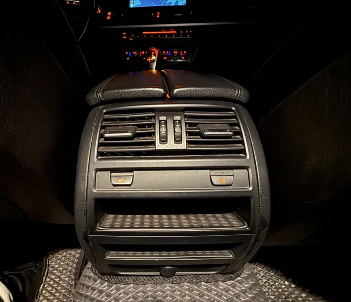 BMW 5 серія 2013 - 13