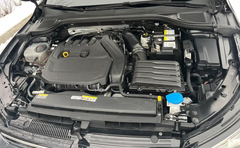 Volkswagen Golf 2024 - 12